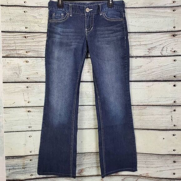 Maurices Women’s 5/6 Straight Leg Jeans Mid-Rise Dark Wash Stretch Denim - Picture 1 of 7